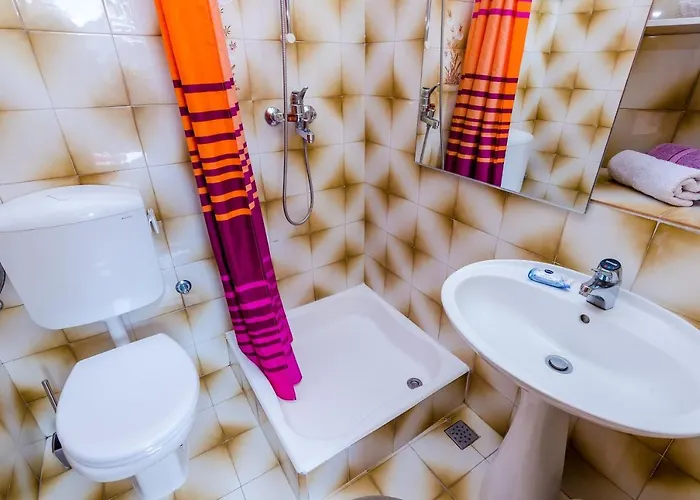 My Corner Pensión 3*