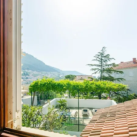 Konukevi My Corner 3*